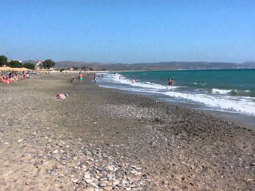 Kokkinos Pyrgos beach